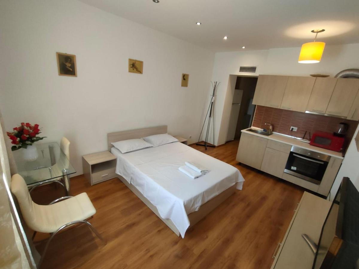 Easystay Flats Bucarest Extérieur photo