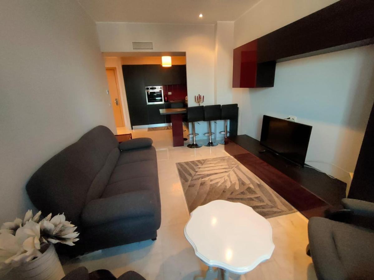 Easystay Flats Bucarest Extérieur photo