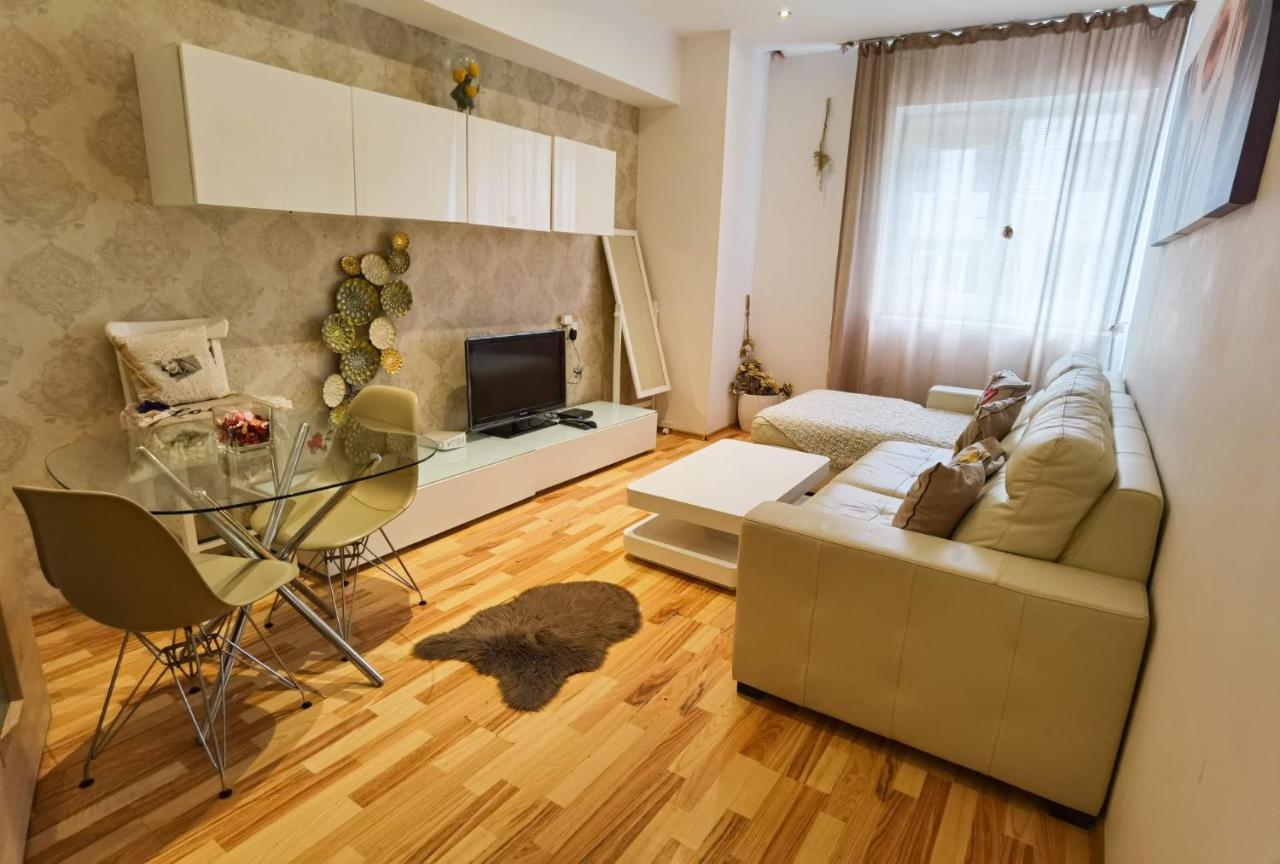 Easystay Flats Bucarest Extérieur photo
